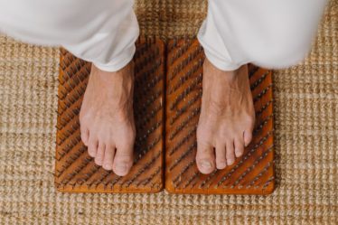 découvrez les nombreux bienfaits des matelas d'acupression : soulagement du stress, amélioration de la circulation sanguine, réduction des douleurs musculaires et bien plus encore pour votre bien-être quotidien.