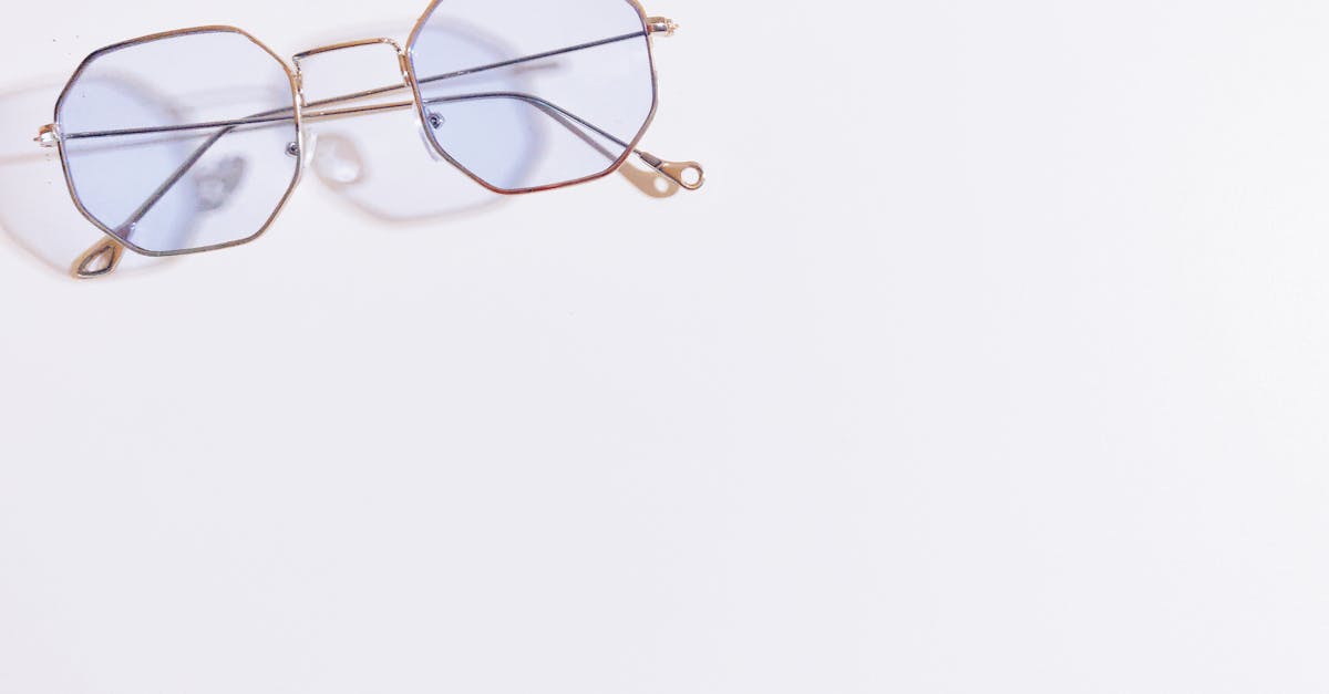 découvrez les dernières tendances en matière d'accessoires de mode russes. explorez des pièces uniques qui allient tradition et modernité, parfaites pour sublimer votre style et ajouter une touche d'élégance à votre garde-robe.