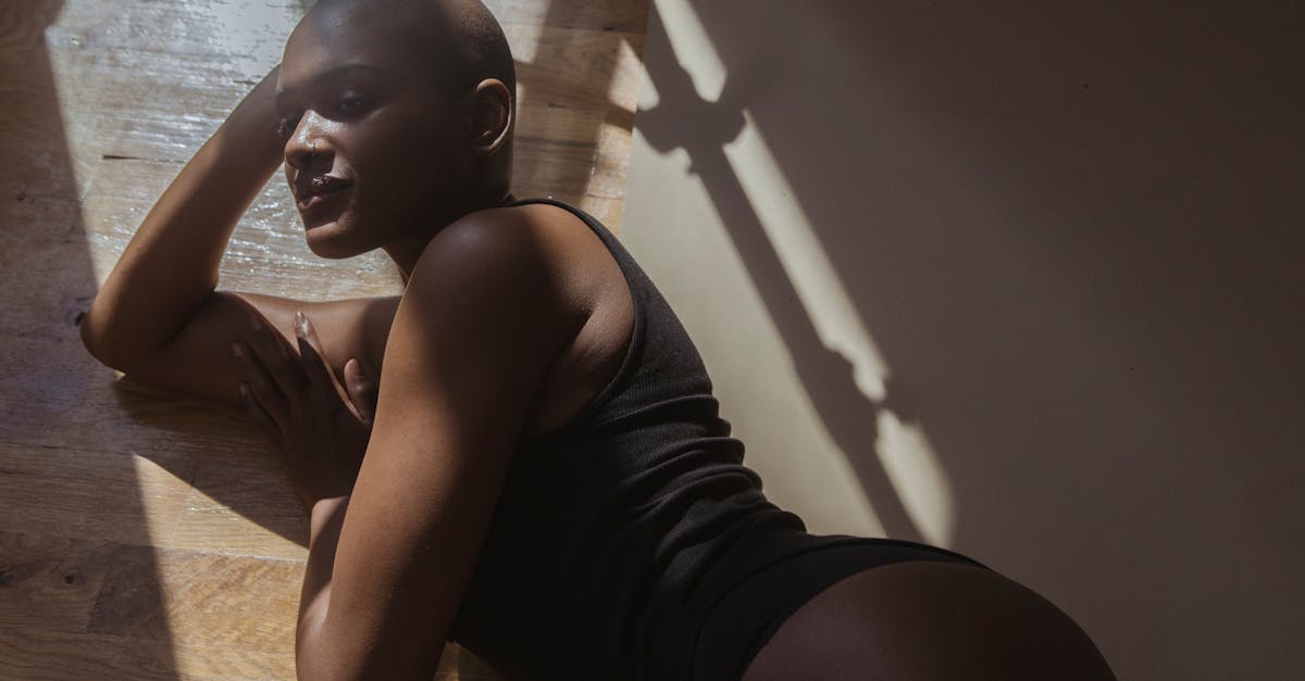 découvrez notre collection d'underskirts, la solution parfaite pour ajouter du volume et du confort à vos vêtements. fabriqués avec des matériaux de qualité, nos underskirts sont conçus pour s'adapter harmonieusement à toutes vos tenues, tout en offrant une finition élégante et raffinée.