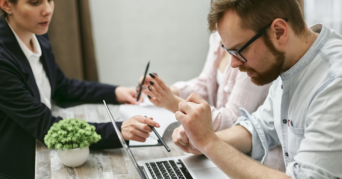 découvrez nos solutions juridiques en ligne : rapides, fiables et accessibles pour particuliers et entreprises. obtenez des conseils et services légaux sans vous déplacer.