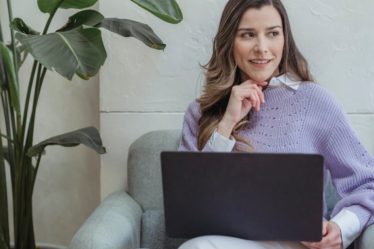 découvrez des solutions juridiques en ligne fiables et rapides. obtenez des conseils d’expert, accédez à des documents légaux personnalisés et simplifiez vos démarches juridiques depuis chez vous.